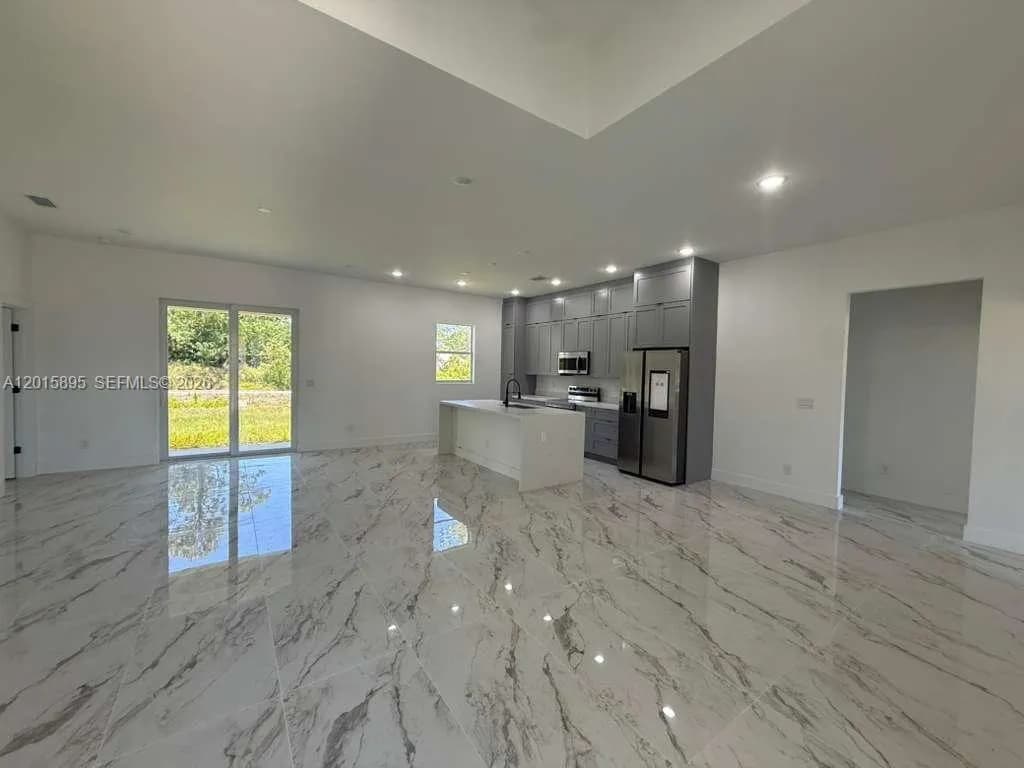 908 WINTERS ST E, Lehigh Acres FL 33974