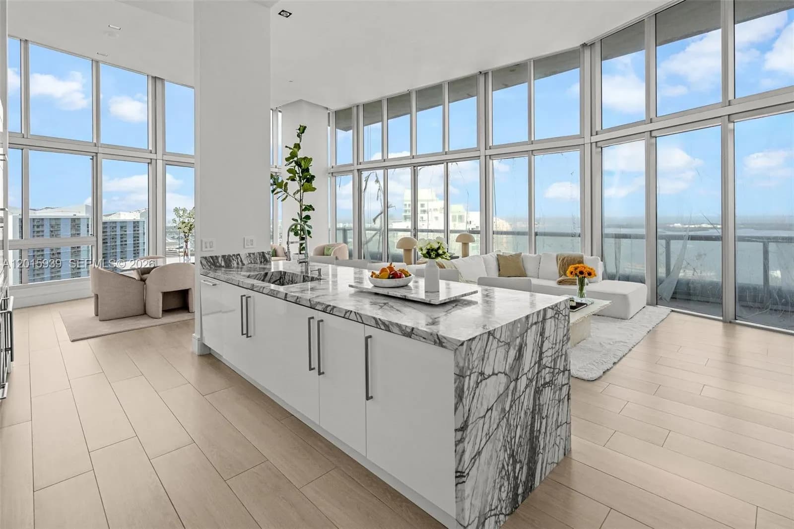 3 bedroom 2 bath for sale at 465 Brickell Ave # 4101, Miami FL 33131