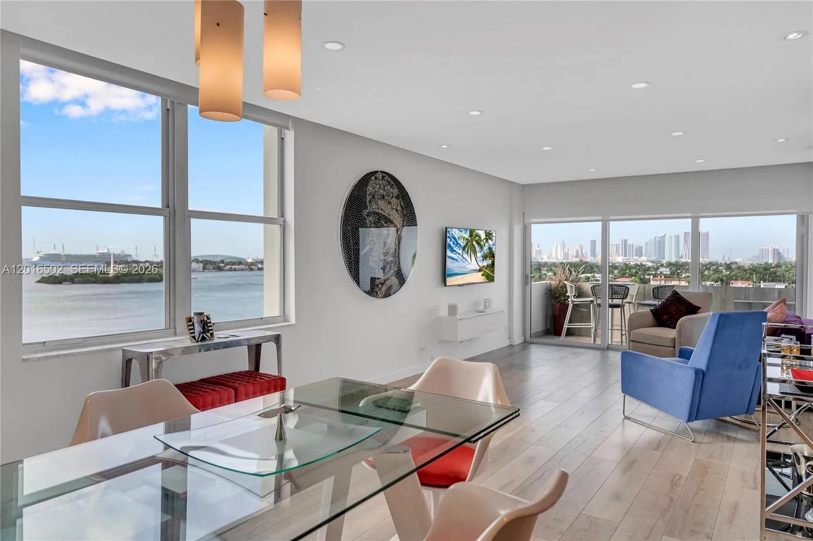 2 bedroom 2 bath for sale at 3 Island Ave # 08I, Miami Beach FL 33139