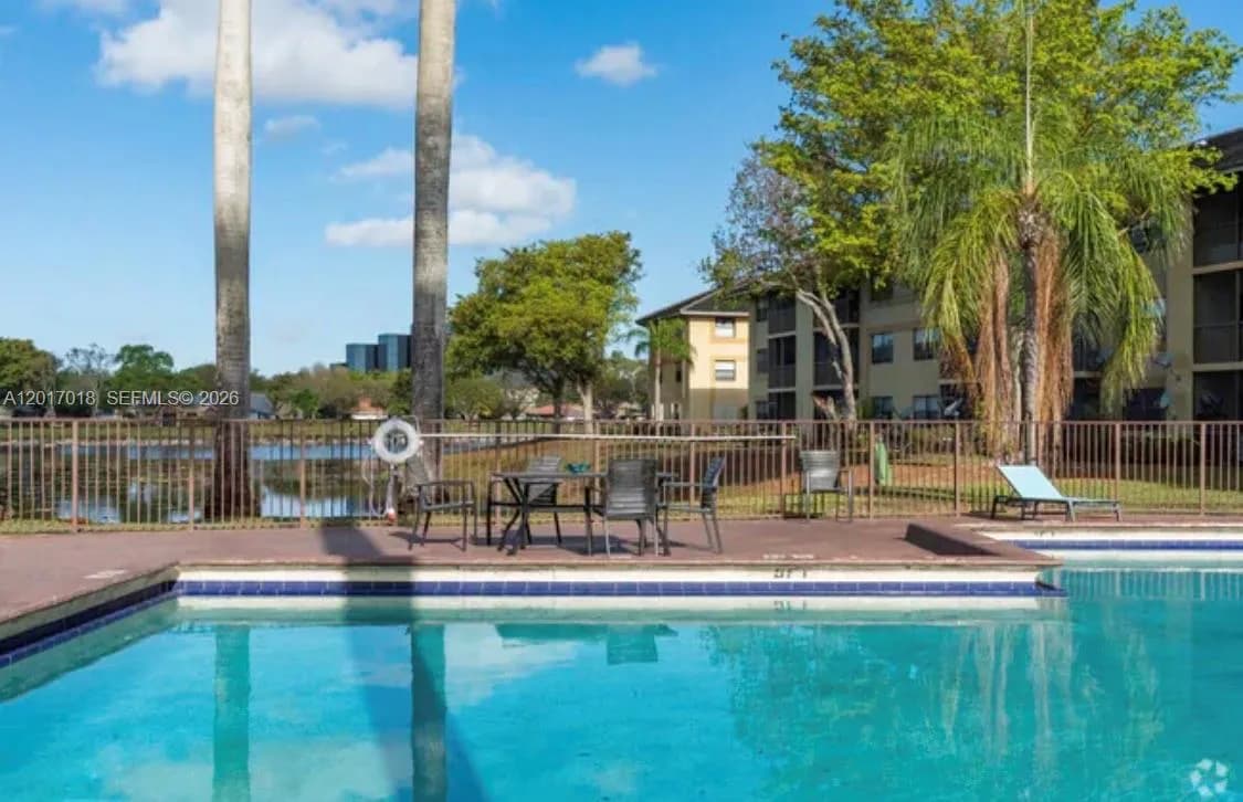 2 bedroom 2 bath Residential for sale at 9000 NW 28th Dr # 307, Coral Springs FL 33065
