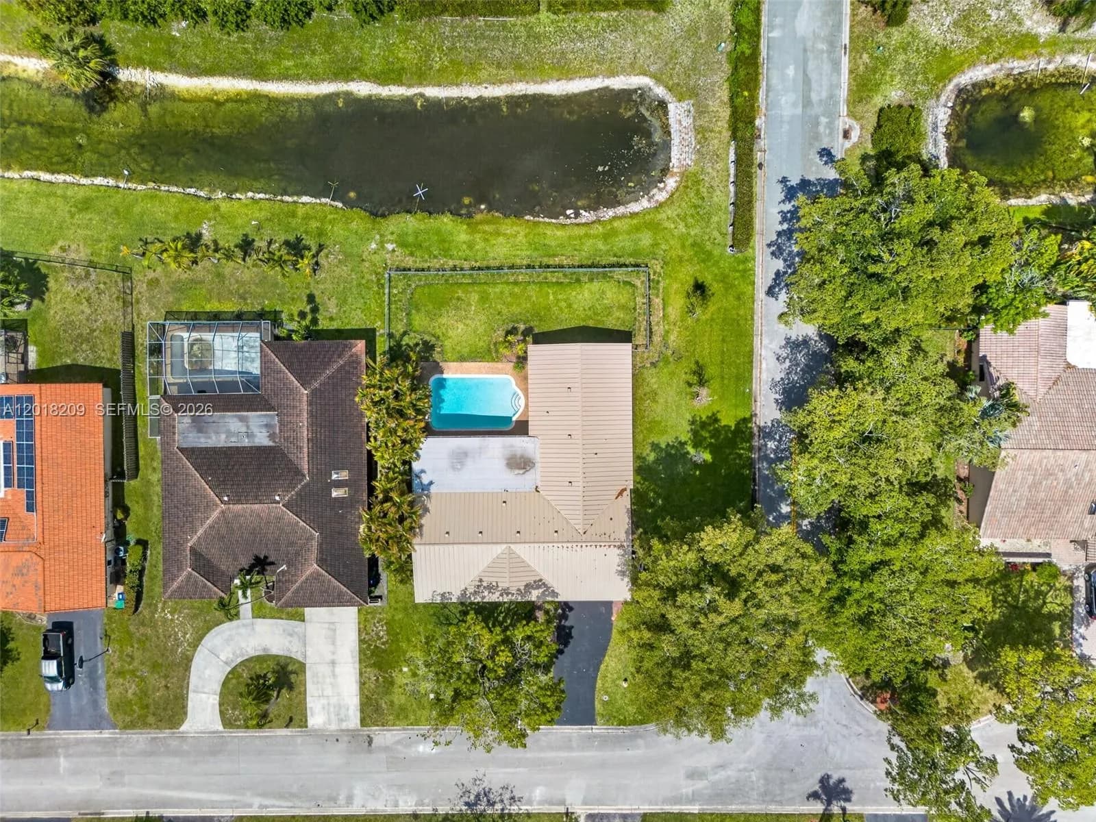 5 bedroom 3 bath Residential for sale at 1980 NW 81st Ave, Coral Springs FL 33071