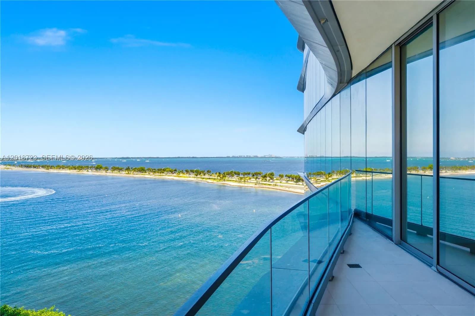 2 bedroom 2 bath Residential for sale at 175 SE 25 RD # 804, Miami FL 33129