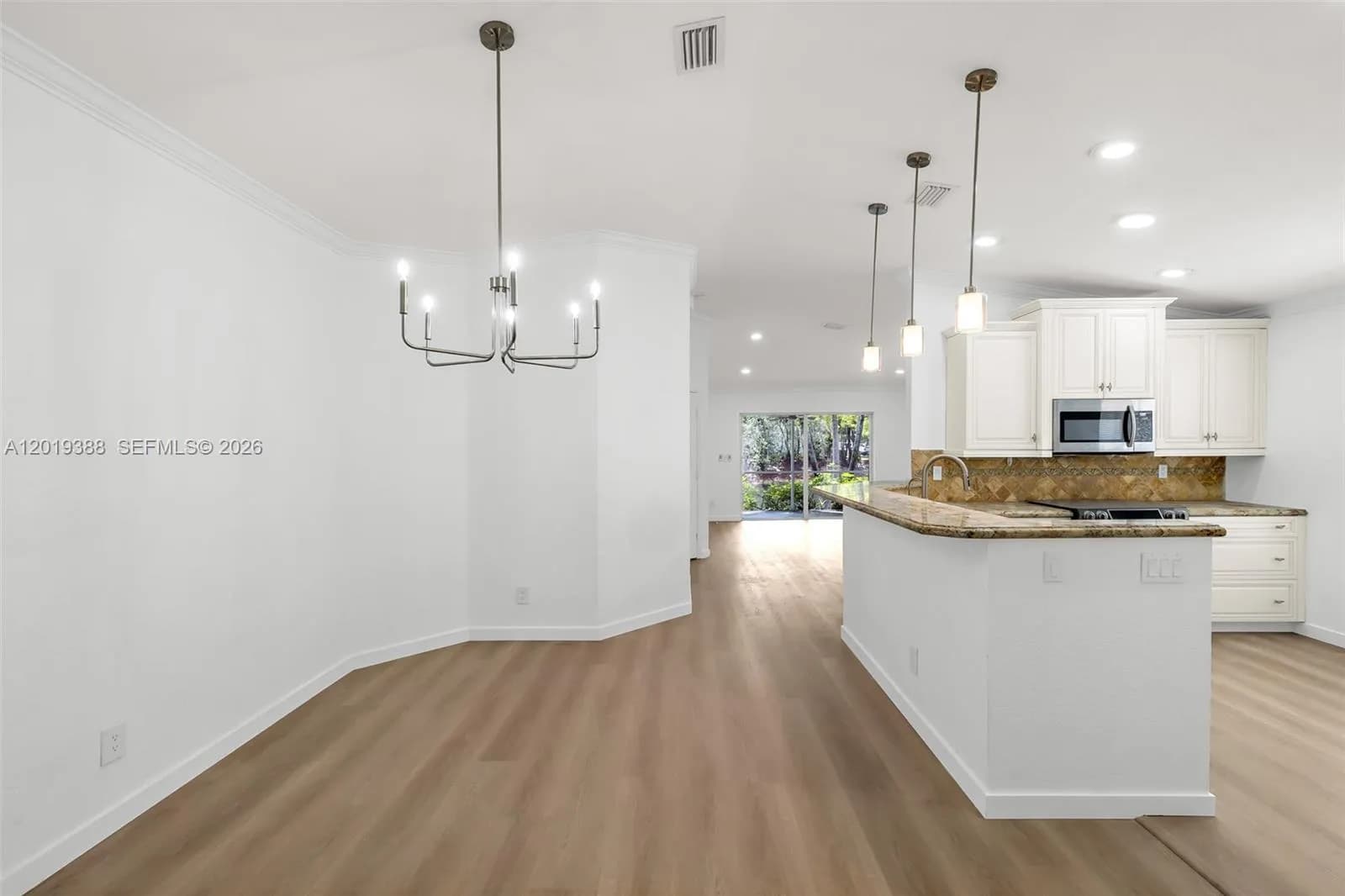 3 bedroom 2 bath Residential for sale at 5621 NW 117th Ave, Coral Springs FL 33076