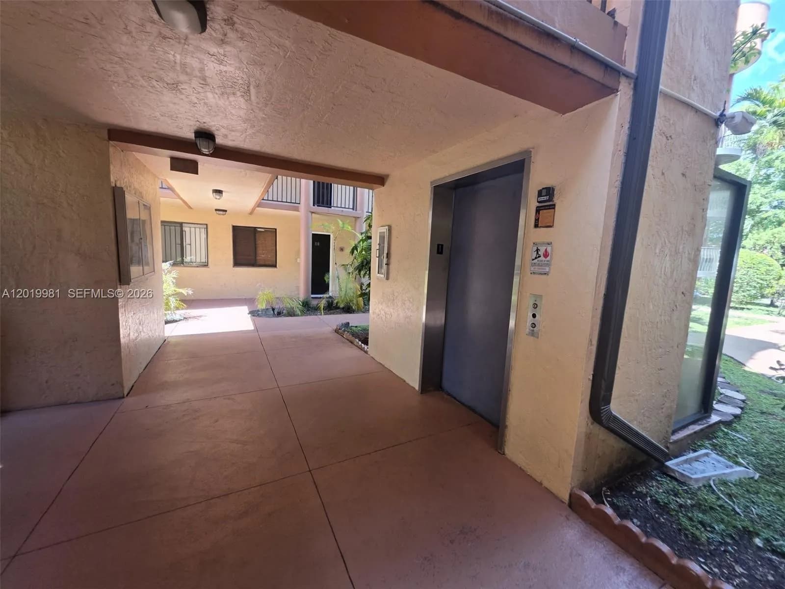 5500 W 21st Ct # 306, Hialeah FL 33016