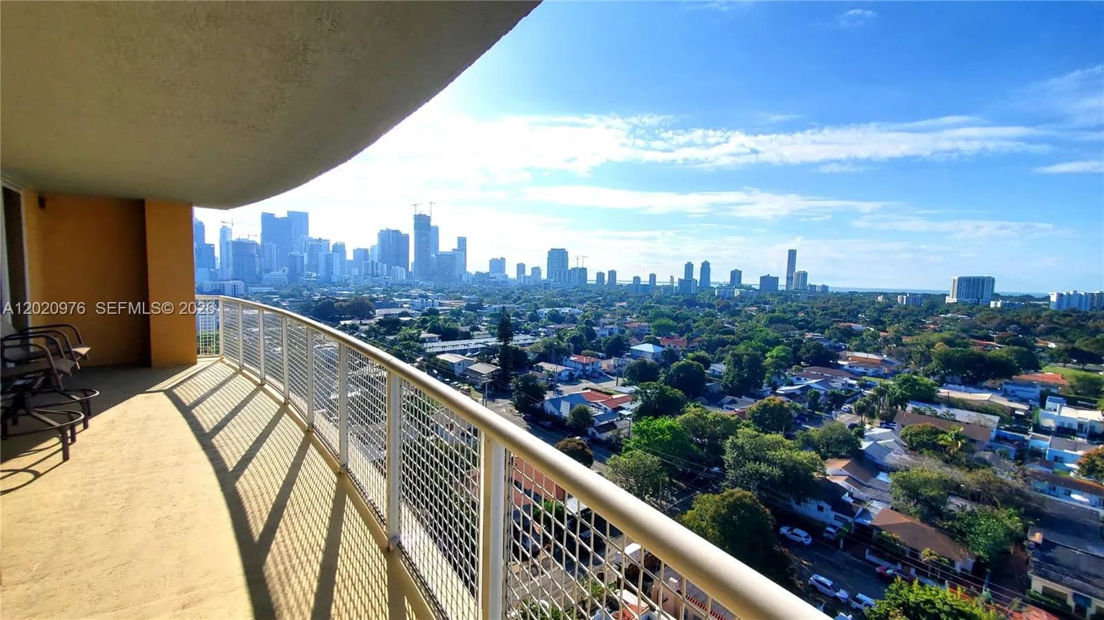 2 bedroom 2 bath for sale at 900 SW 8th St # 1501, Miami FL 33130