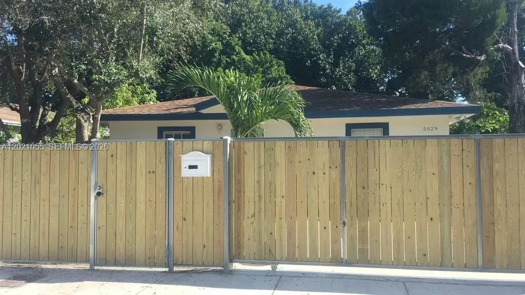 5529 NW 4th Ave # 2, Miami FL 33127