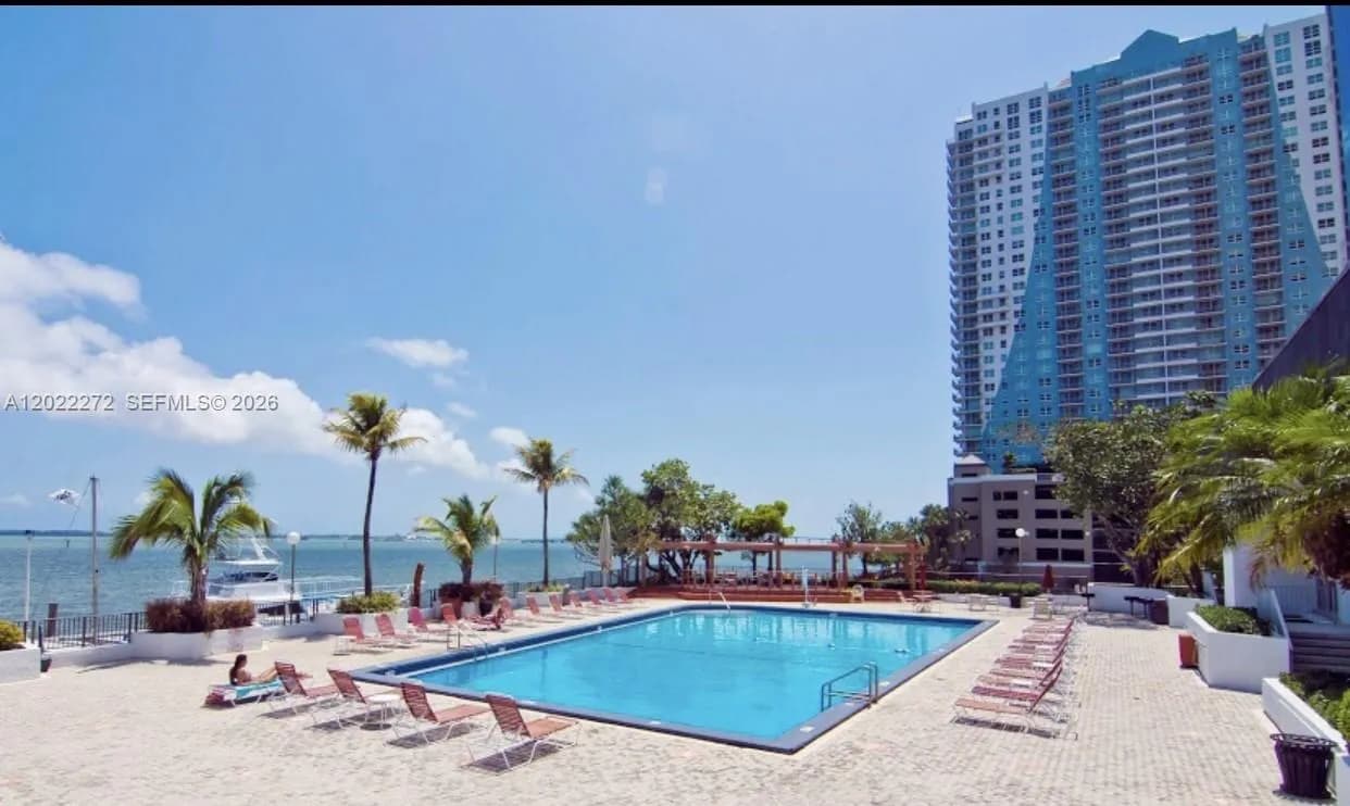 1 bath Residential for sale at 999 Brickell Bay Dr # 209, Miami FL 33131