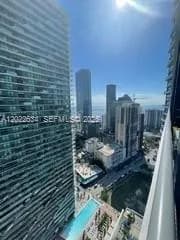 1 bedroom 1 bath for sale at 60 SW 13th St # 3622, Miami FL 33130