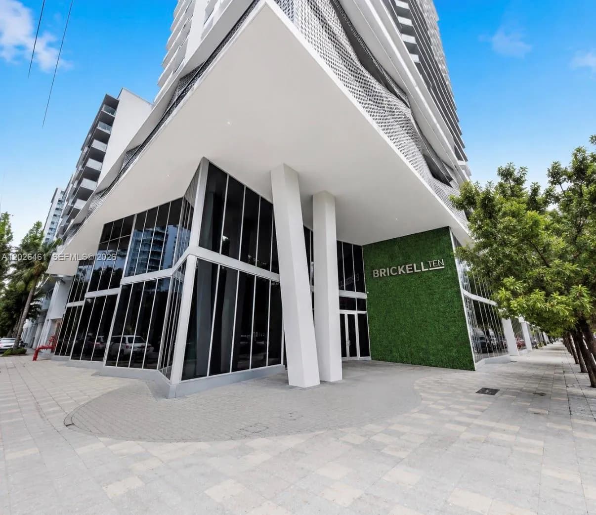 2 bedroom 2 bath for sale at 1010 SW 2nd Ave # 809, Miami FL 33130