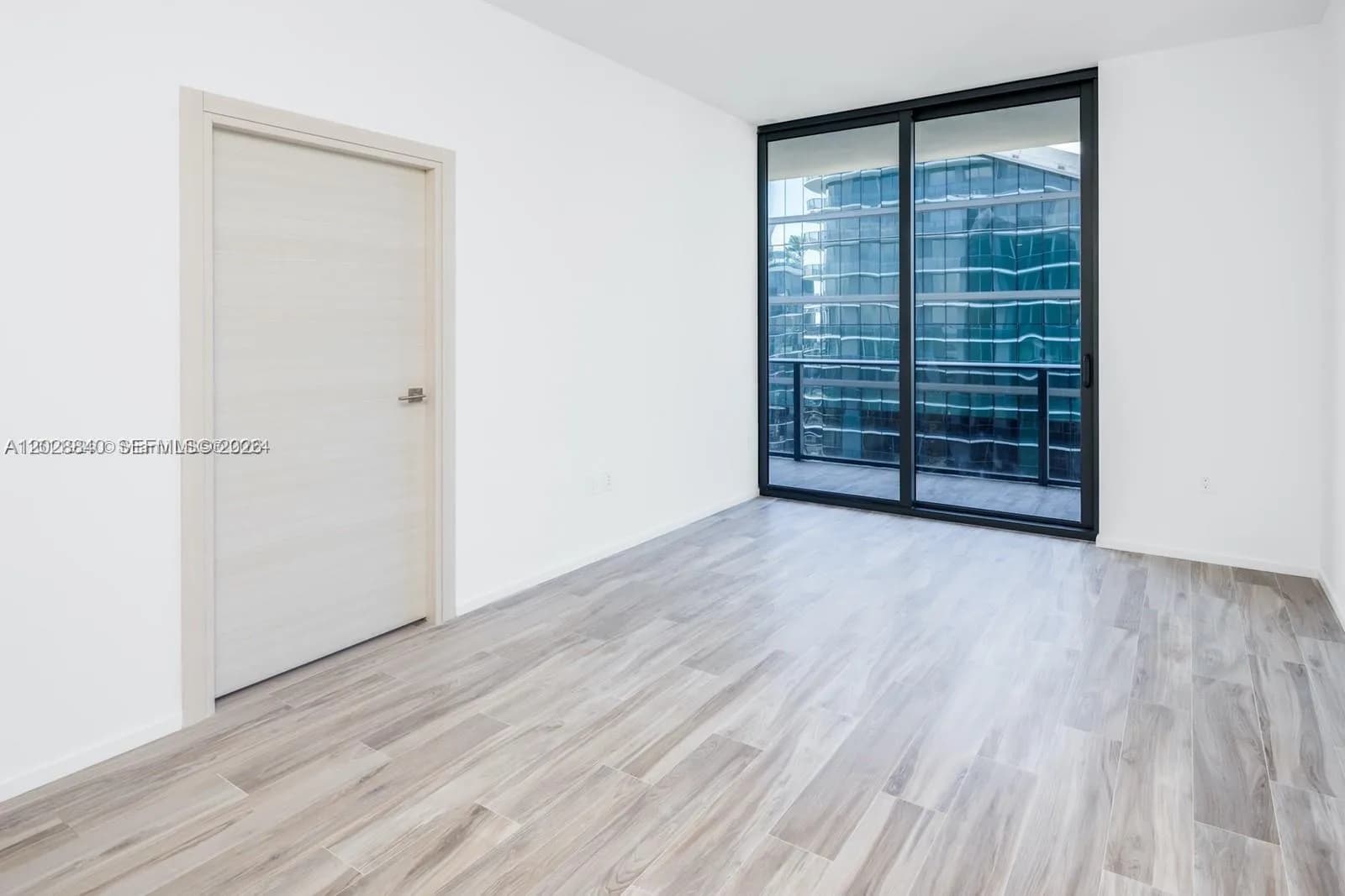 1 bedroom 2 bath for sale at 801 S Miami Ave # 1808, Miami FL 33130
