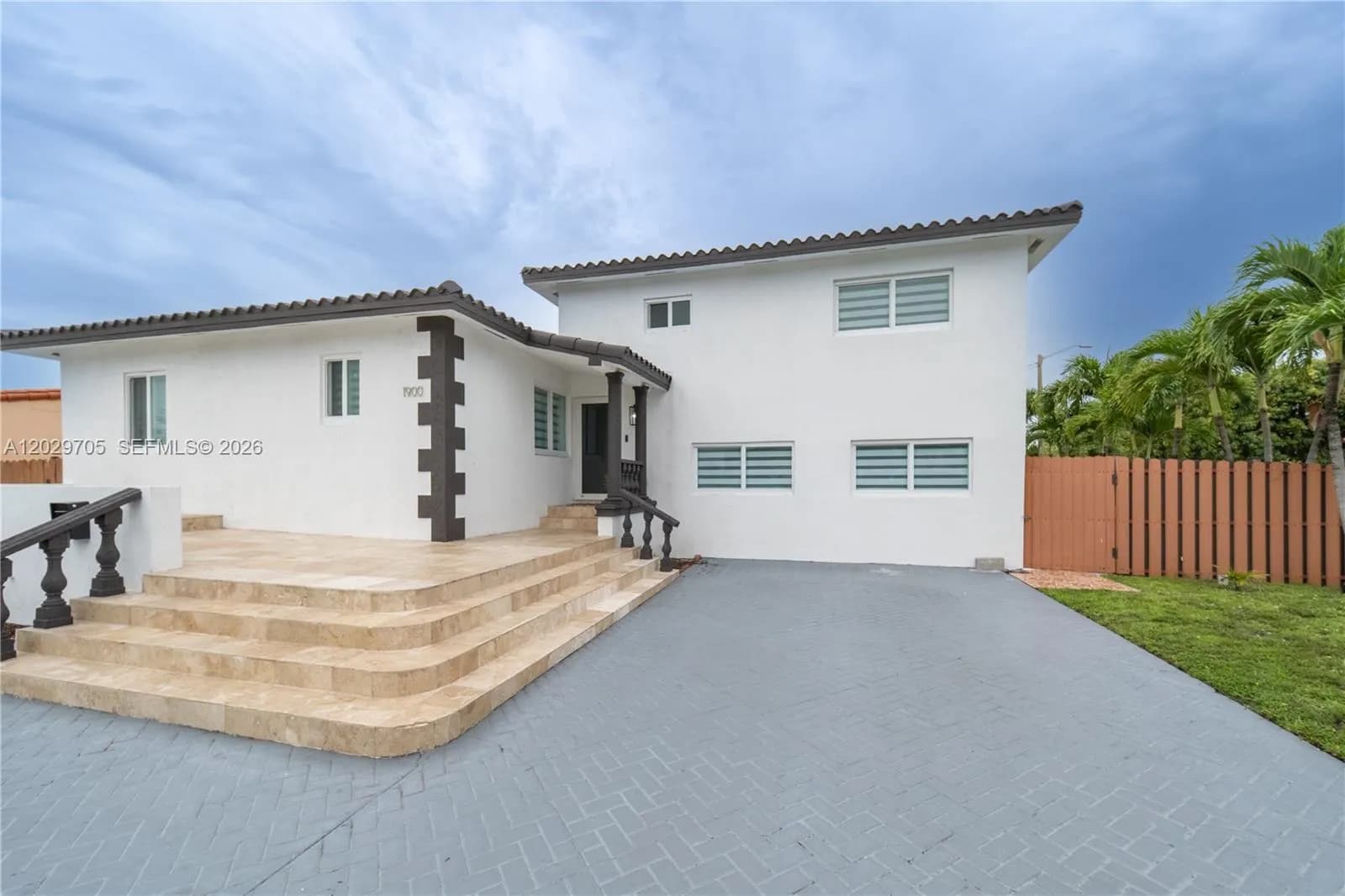 1900 SW 83rd Ave, Miami FL 33155
