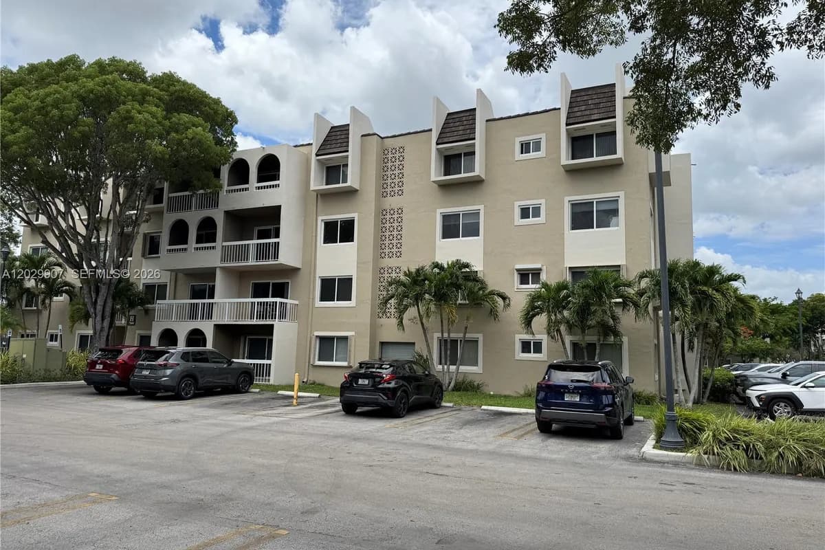 7800 Camino Real # 213, Miami FL 33143