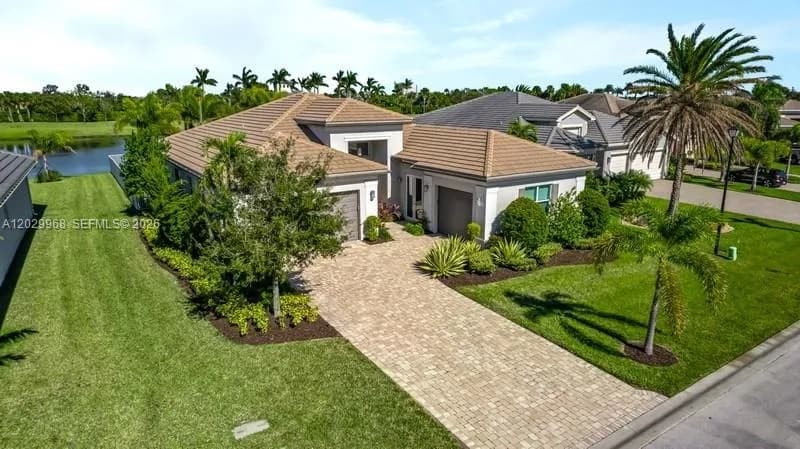 10729 SW Matisse Ln, Port St. Lucie FL 34987