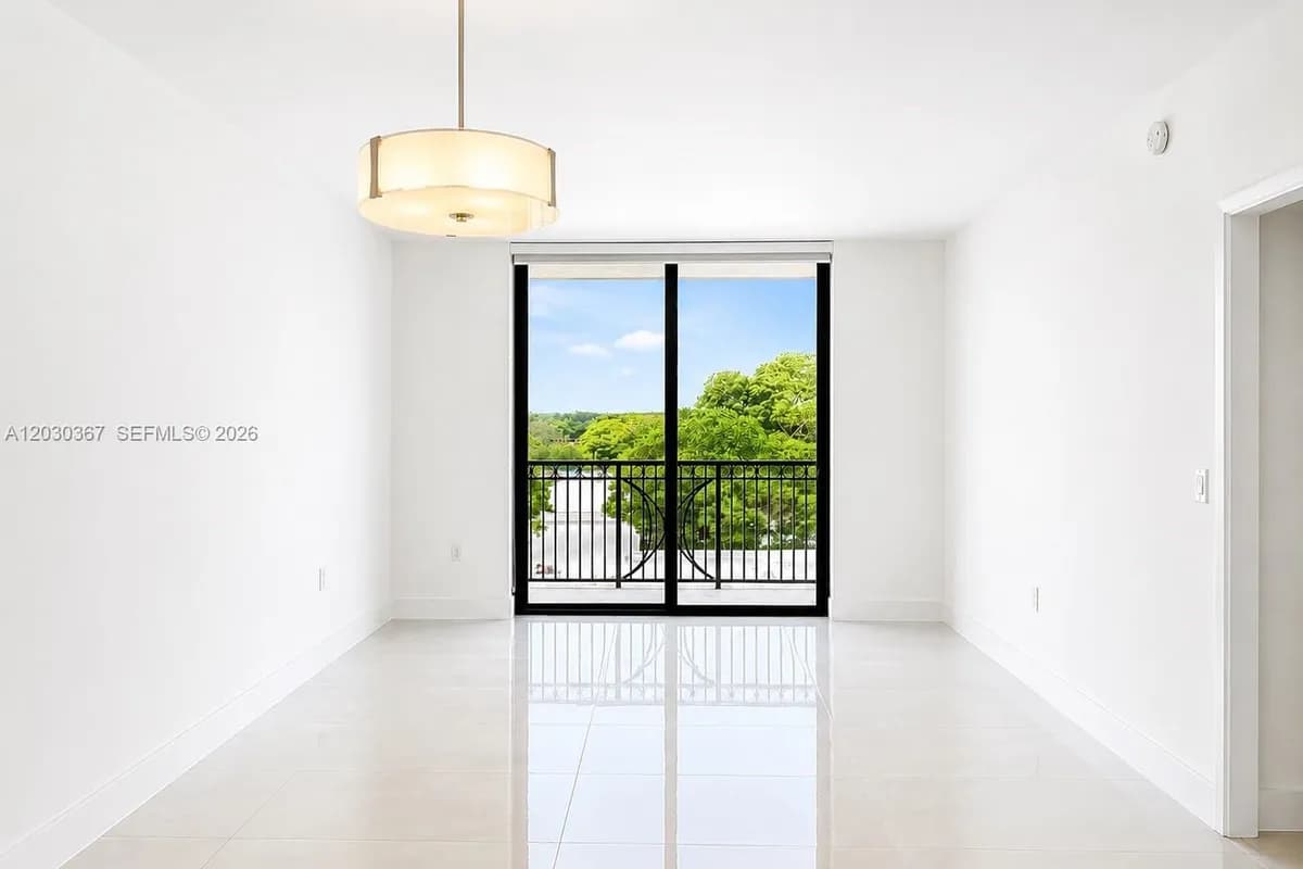 301 Altara Ave # 529, Coral Gables FL 33146