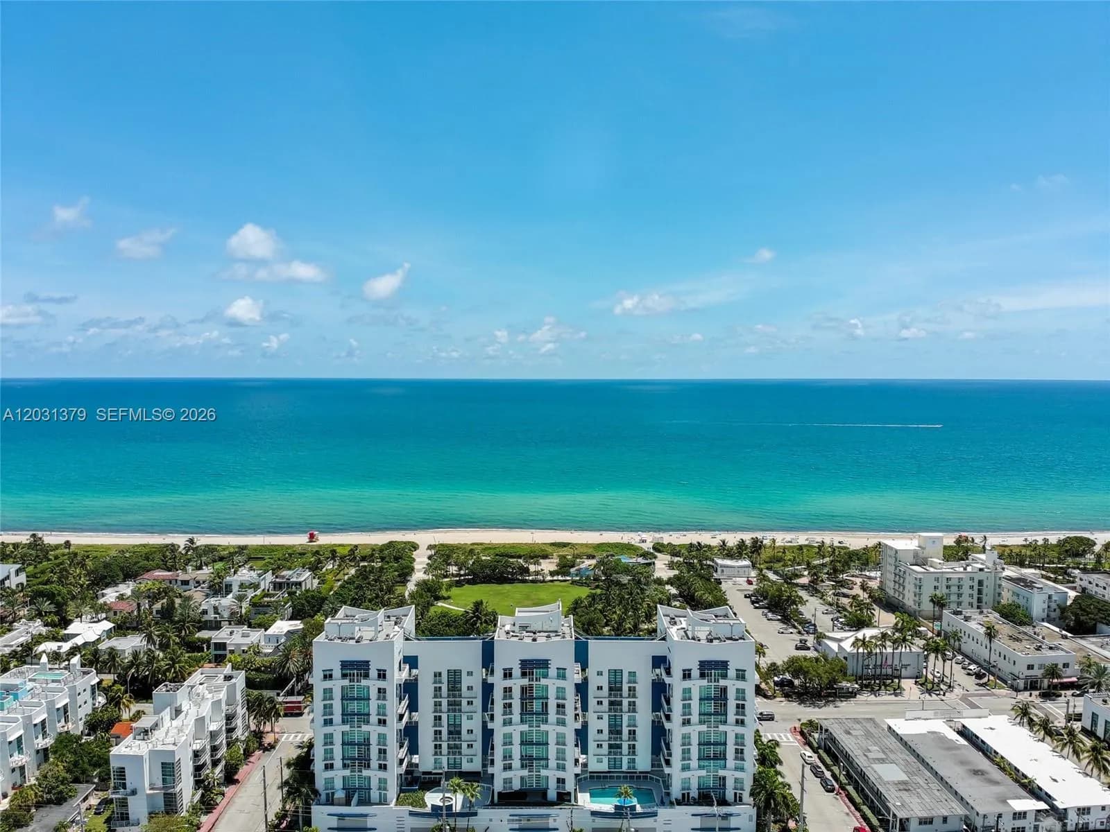 2 bedroom 2 bath Residential for sale at 7600 Collins Ave # 1210, Miami Beach FL 33141