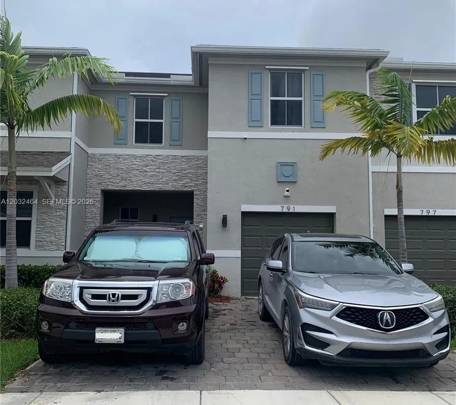 791 SE 18th St # 791, Homestead FL 33034