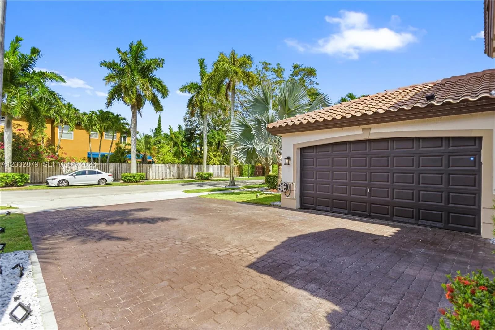 6240 SW 163rd Pl, Miami FL 33193