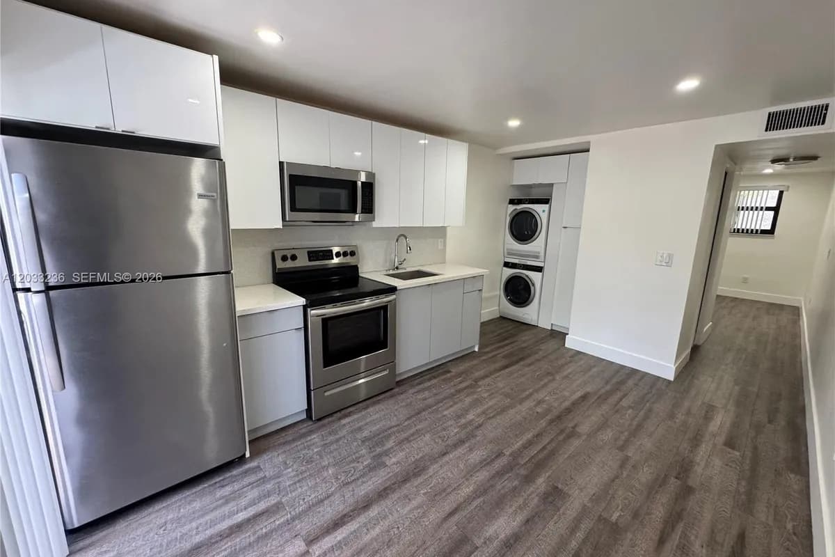 3011 SW 1st Ave # 6, Miami FL 33129