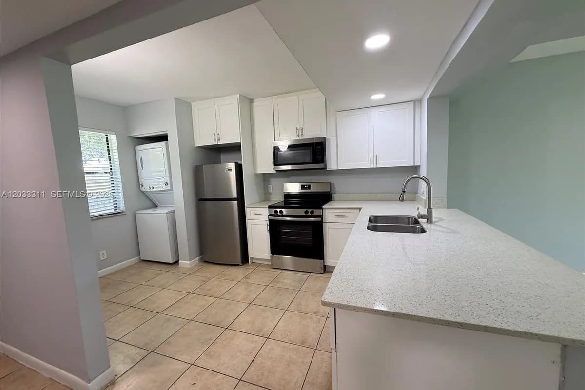 4885 Lake Arjaro Dr # 4869, West Palm Beach FL 33407