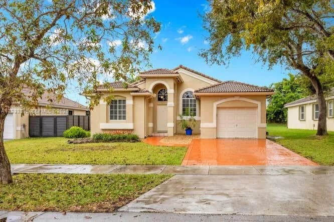 18322 SW 94th Ct, Palmetto Bay FL 33157