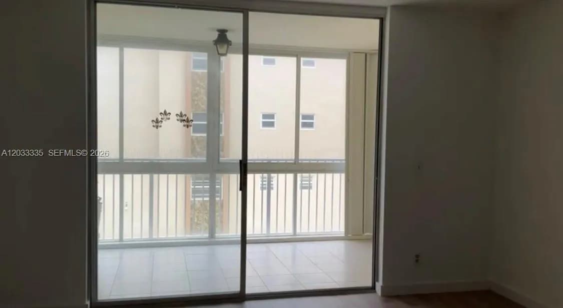 201 SE 11th Ter # 302, Dania Beach FL 33004