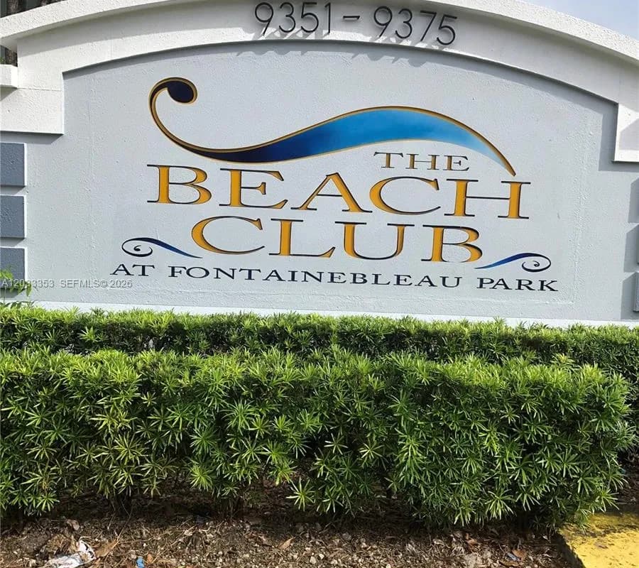 9369 Fontainebleau Blvd # J203, Miami FL 33172