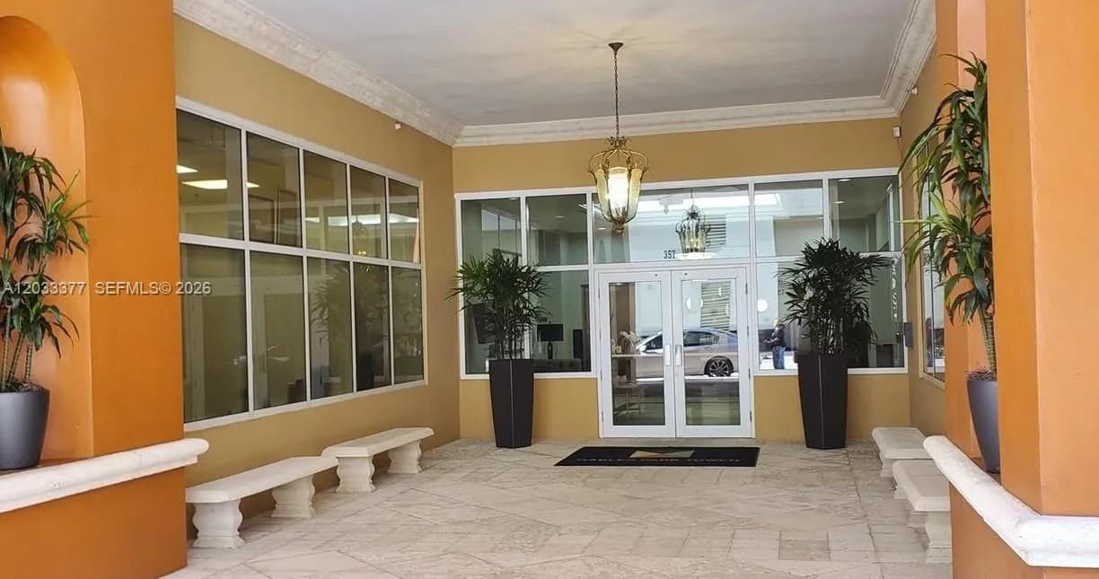 357 Almeria Ave # 601, Coral Gables FL 33134