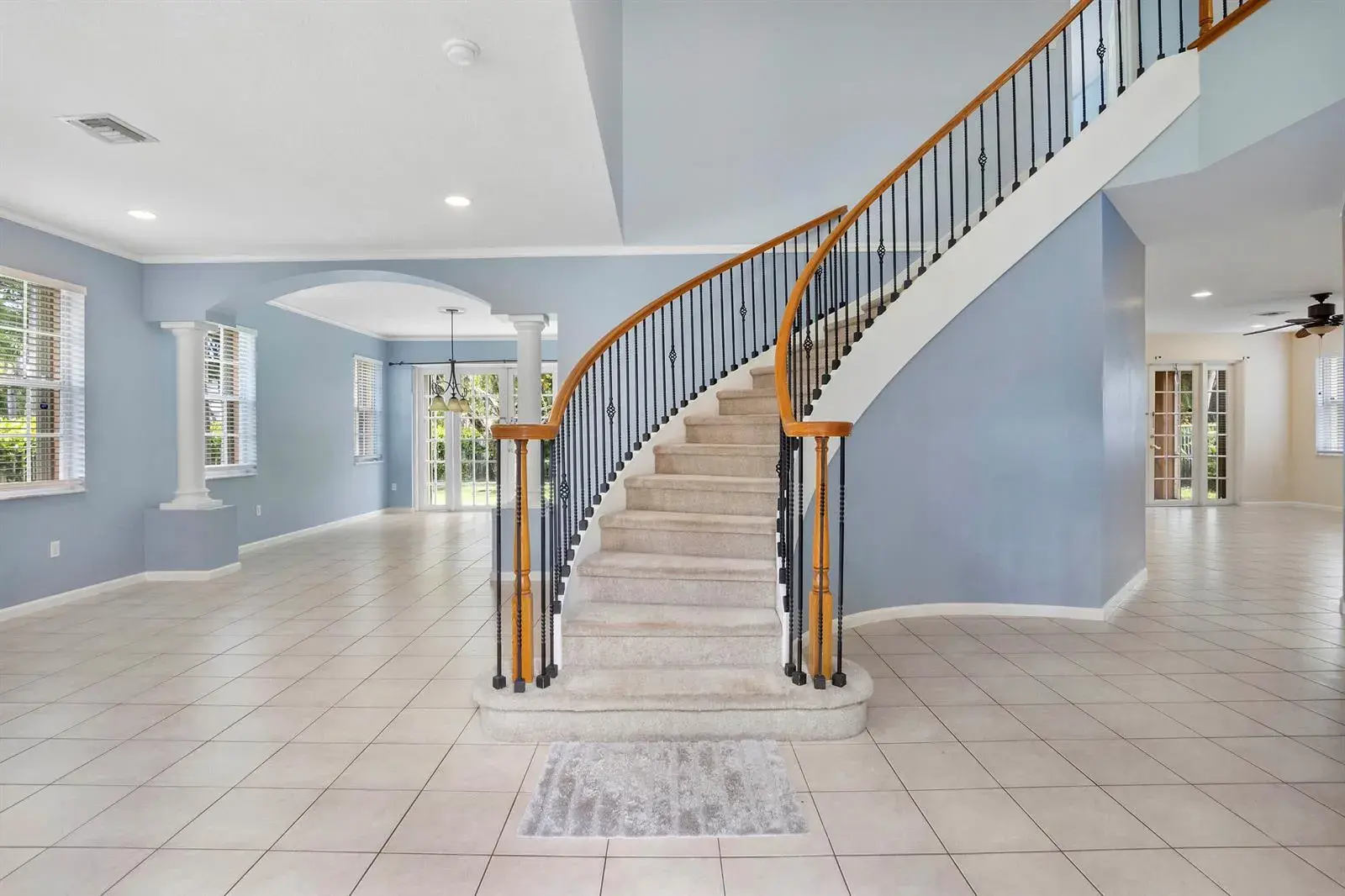 6370 Stonehurst Circle, Lake Worth FL 33467