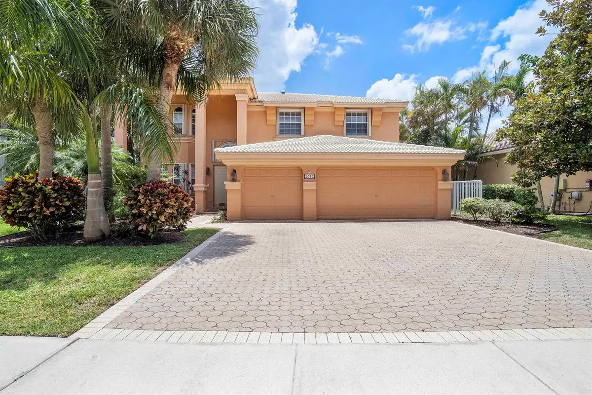 6370 Stonehurst Circle, Lake Worth FL 33467
