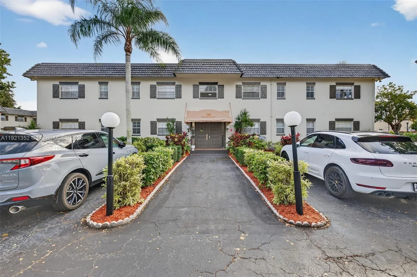 5681 SW 2nd Ct # 117, Margate FL 33068