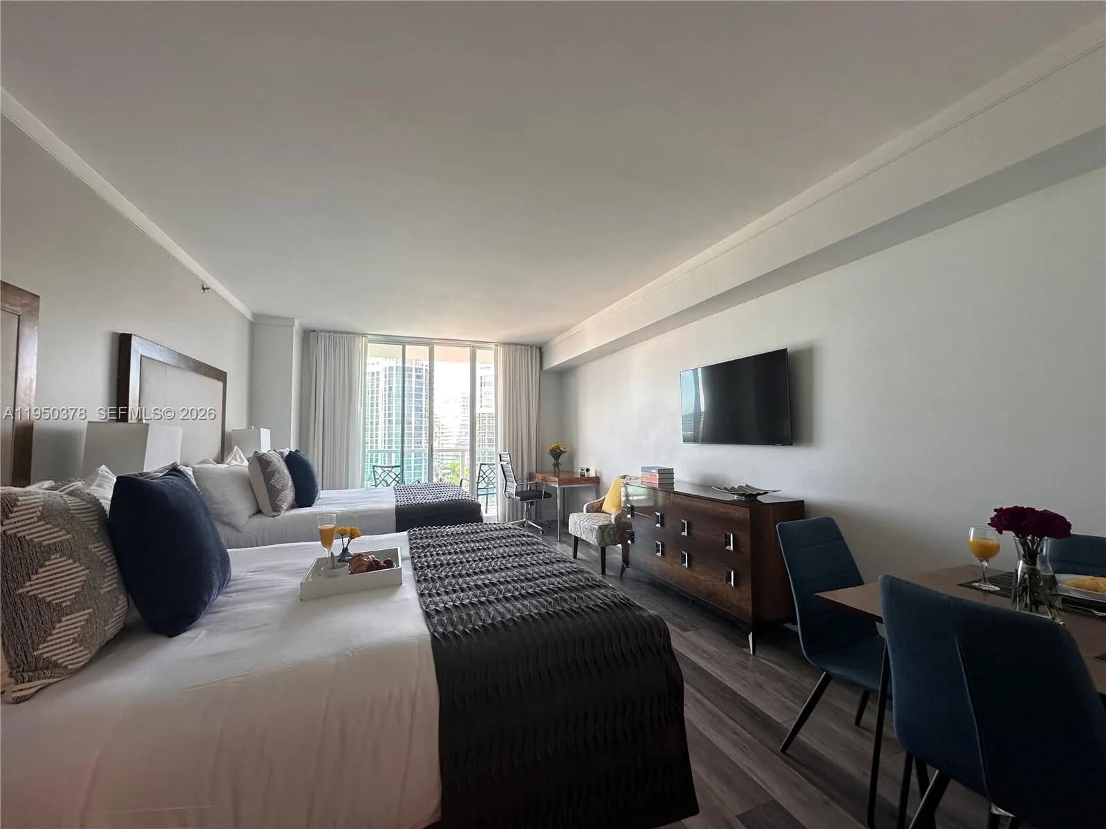 2889 Mcfarlane Rd # 1409, Miami FL 33133