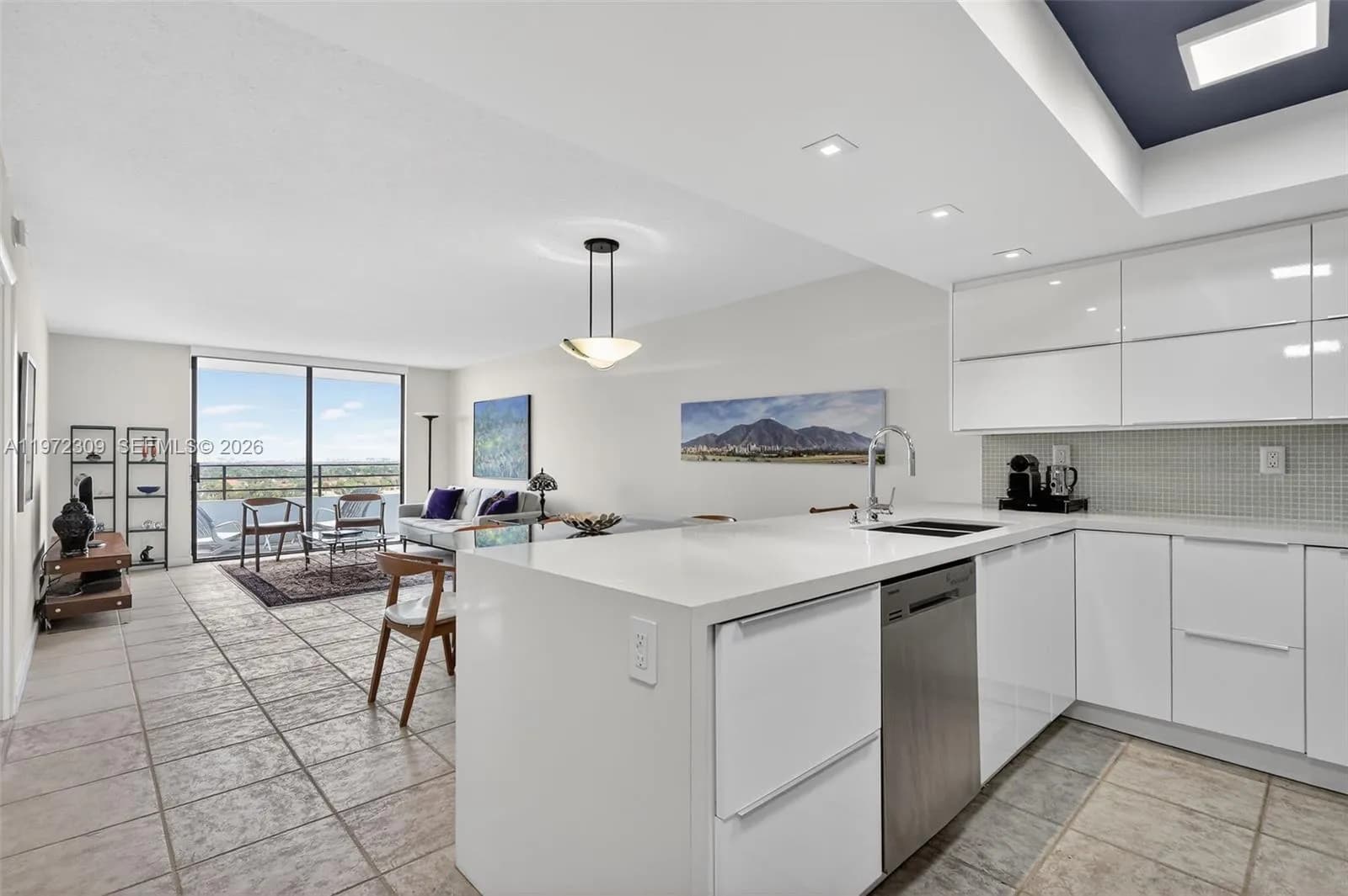 600 Three Islands Blvd # 1101, Hallandale Beach FL 33009