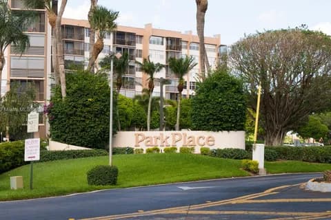 1100 Saint Charles Pl # 408, Pembroke Pines FL 33026