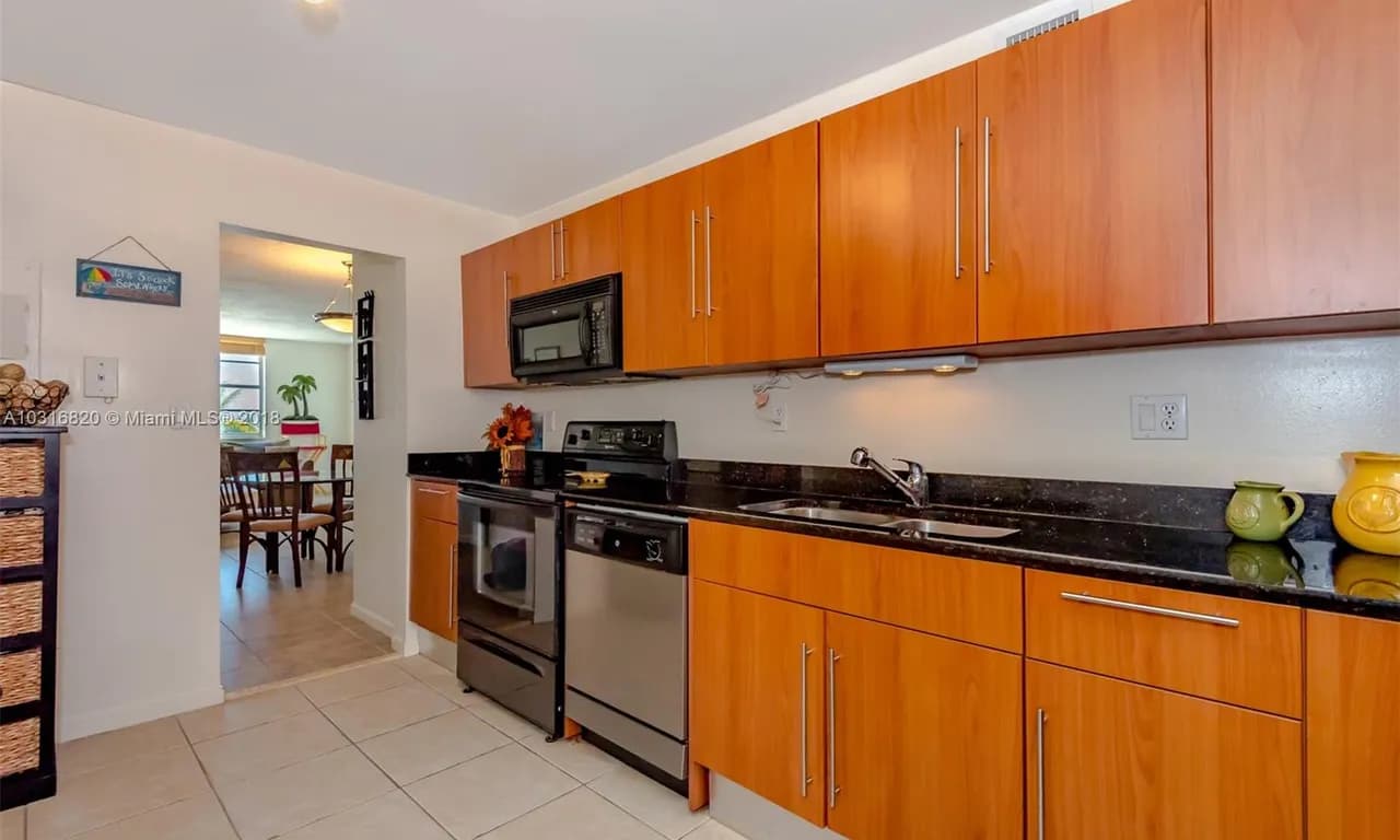 3001 S Ocean Dr # 311, Hollywood FL 33019