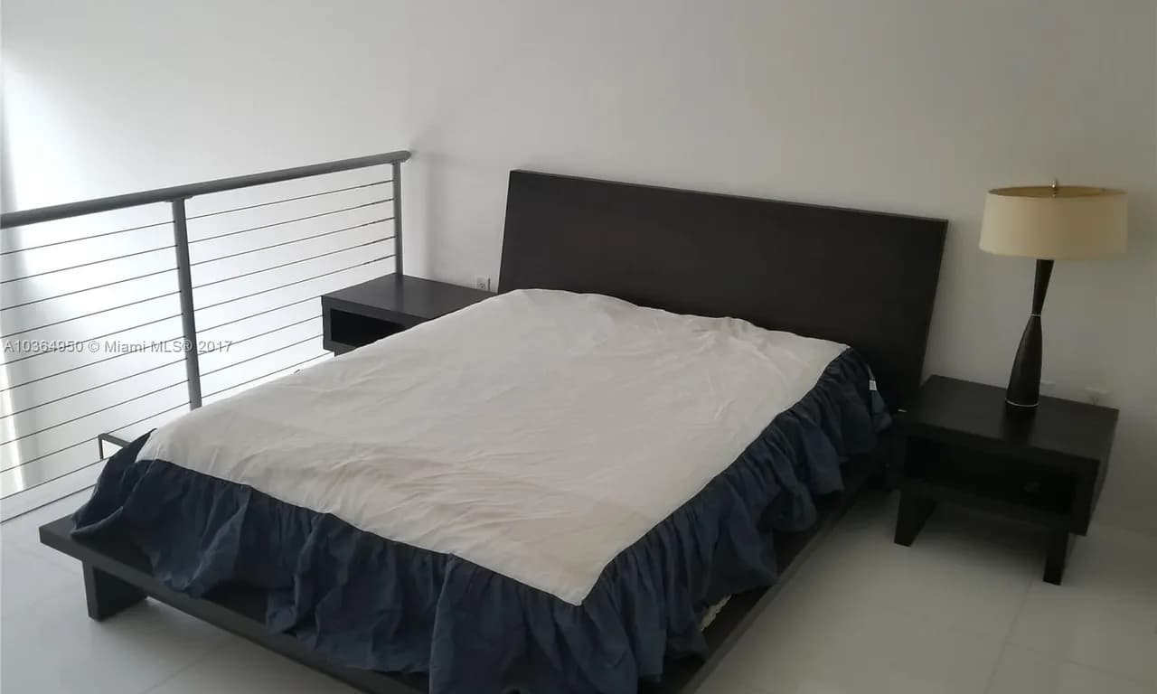 1050 Brickell Ave # 420, Miami FL 33131