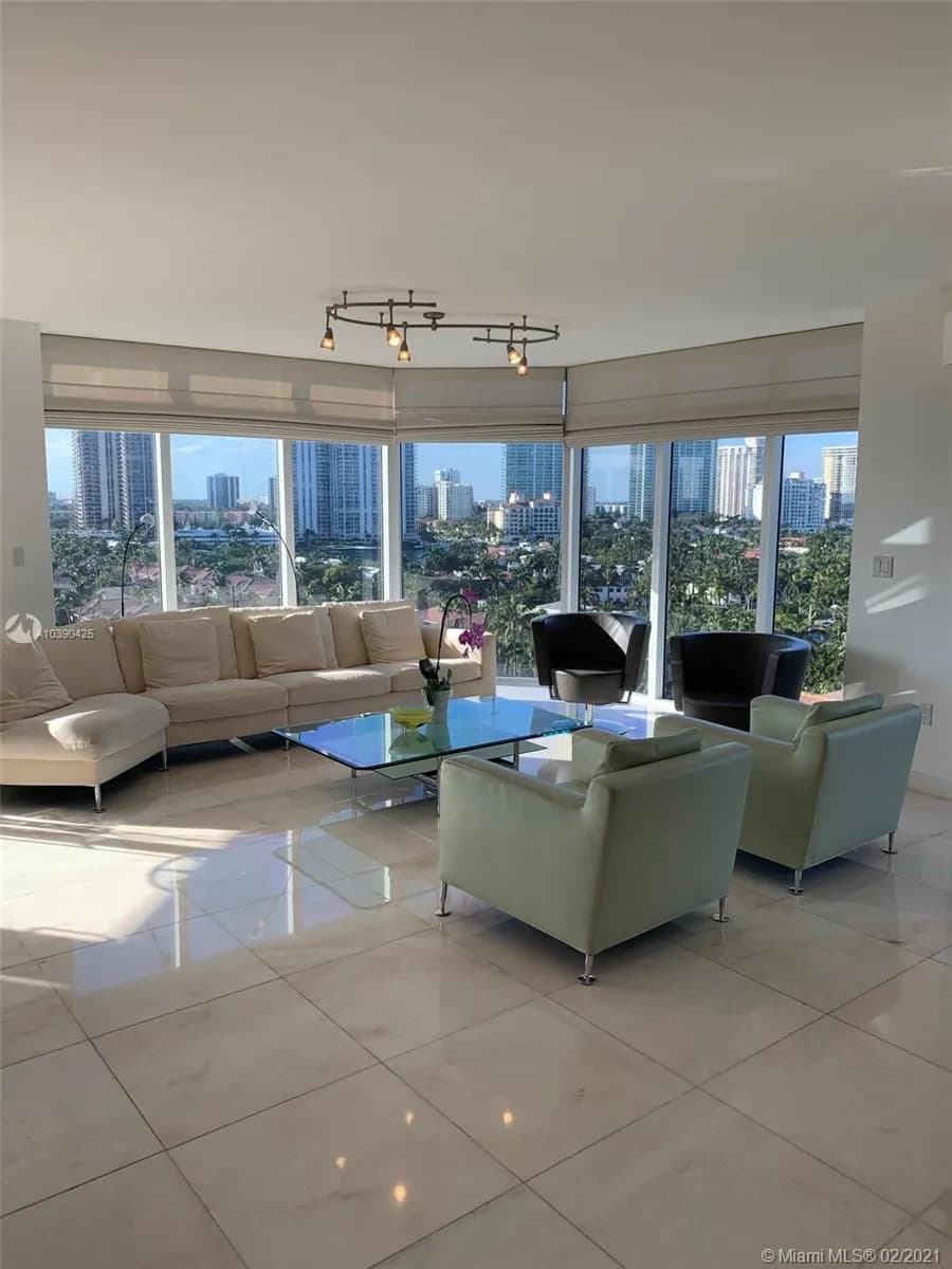19333 Collins Ave # 1104, Sunny Isles Beach FL 33160