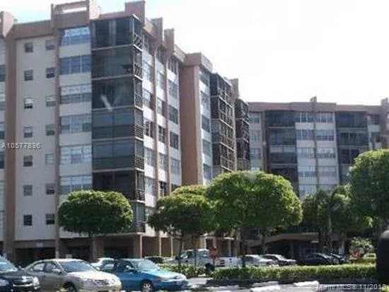 1200 Saint Charles Pl # 314, Pembroke Pines FL 33026