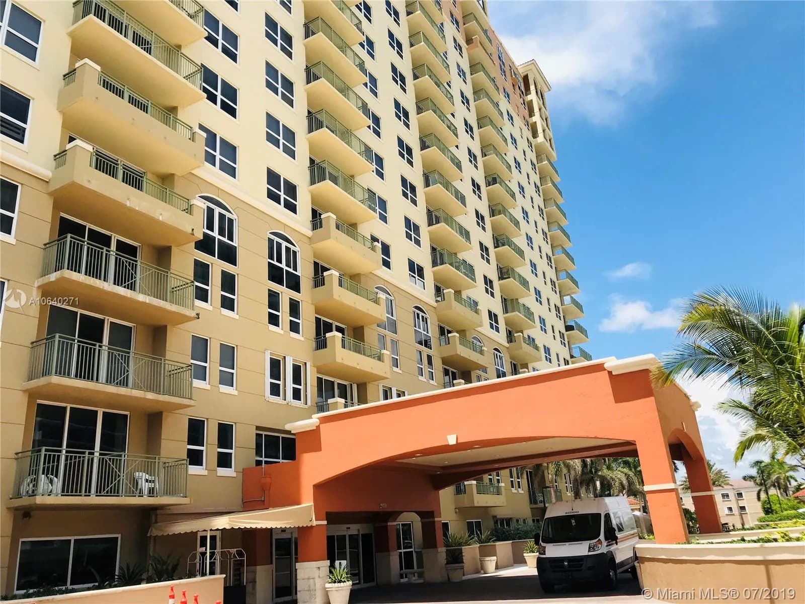 2 bedroom 2 bath for sale at 2080 S Ocean Dr # 905, Hallandale Beach FL 33009