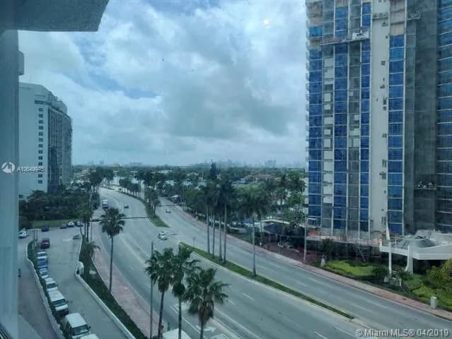 5445 Collins Ave # 517, Miami Beach FL 33140
