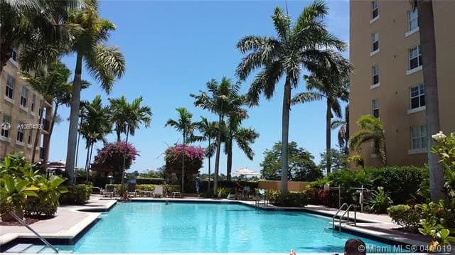 1801 N Flagler Dr # 916, West Palm Beach FL 33407