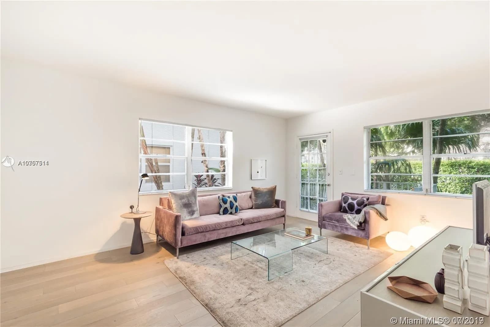 911 Meridian Ave # 101, Miami Beach FL 33139