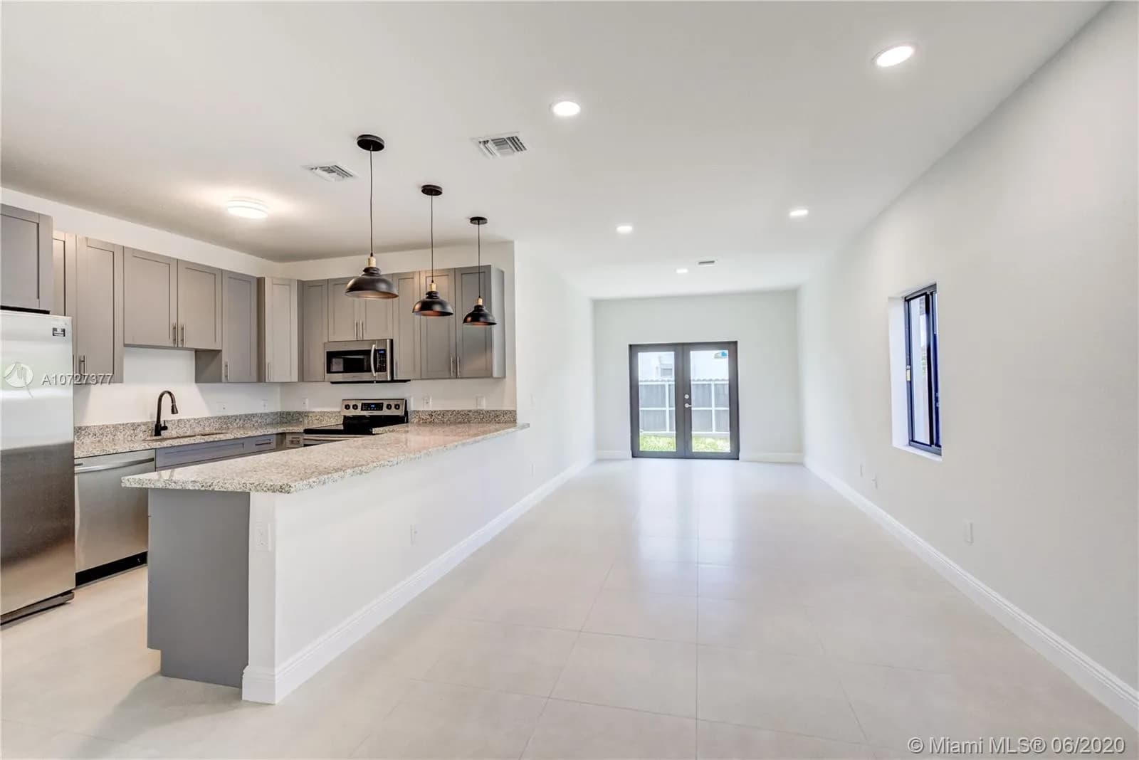 2912 NW 8th Pl, Fort Lauderdale FL 33311