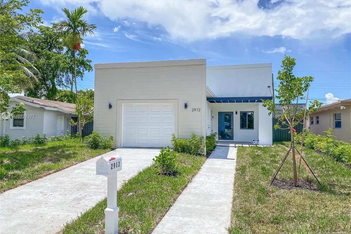 2912 NW 8th Pl, Fort Lauderdale FL 33311