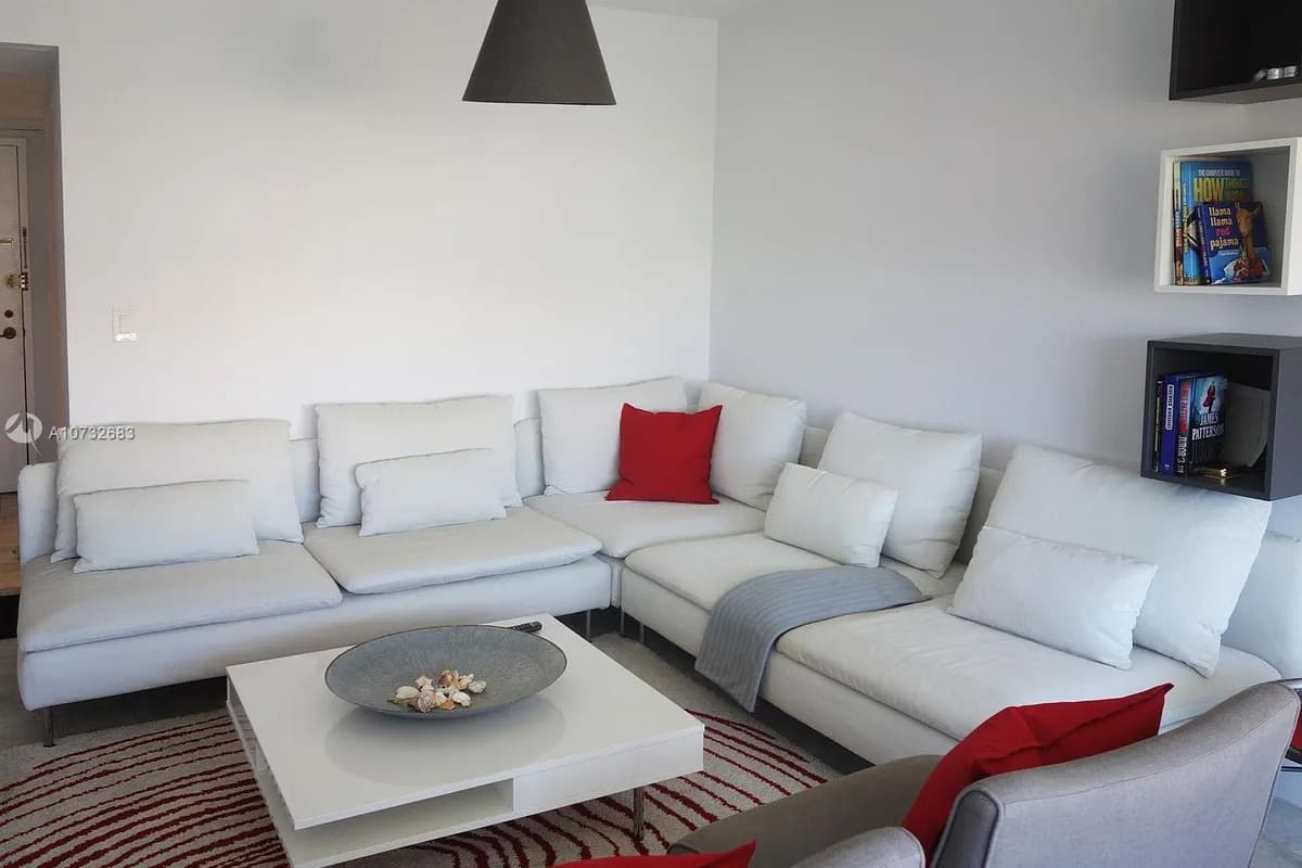 2751 Taft St # 405, Hollywood FL 33020