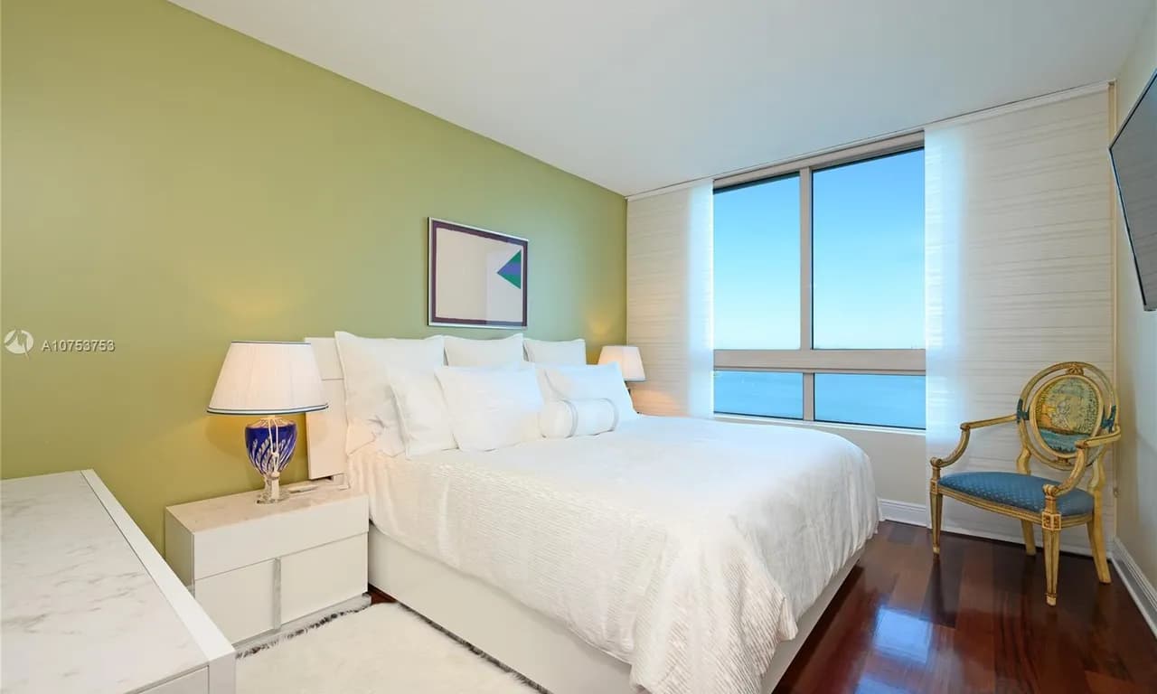 1900 N Bayshore Dr # 1401, Miami FL 33132