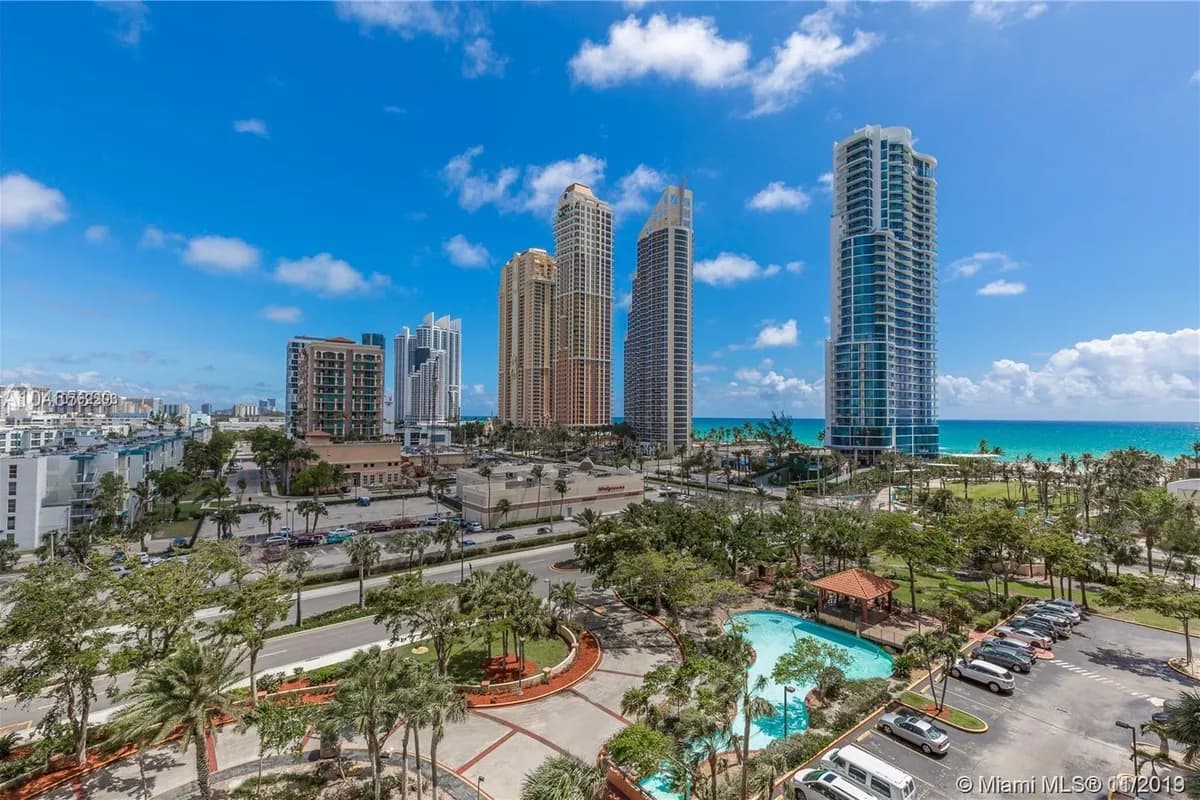 210 174th St # 1510, Sunny Isles Beach FL 33160
