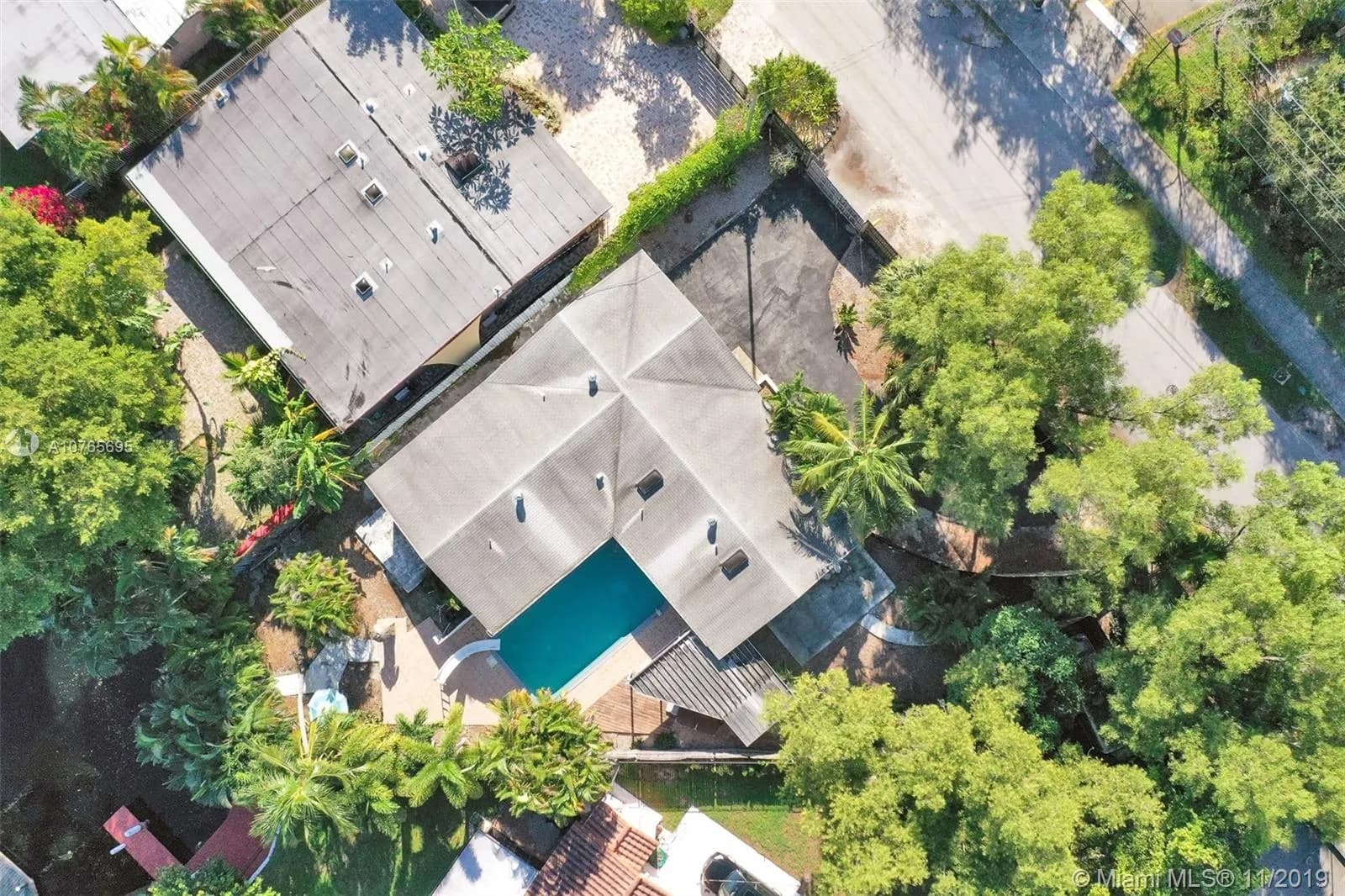 1733 SW 5th Pl, Fort Lauderdale FL 33312