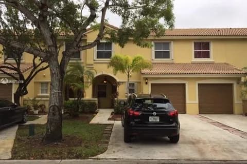 16818 SW 1st Mnr, Pembroke Pines FL 33027