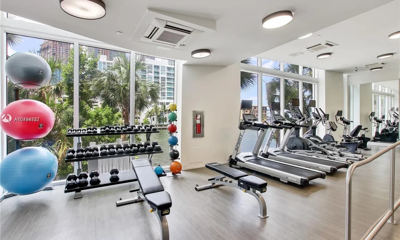 601 NE 27th St # 1202, Miami FL 33137