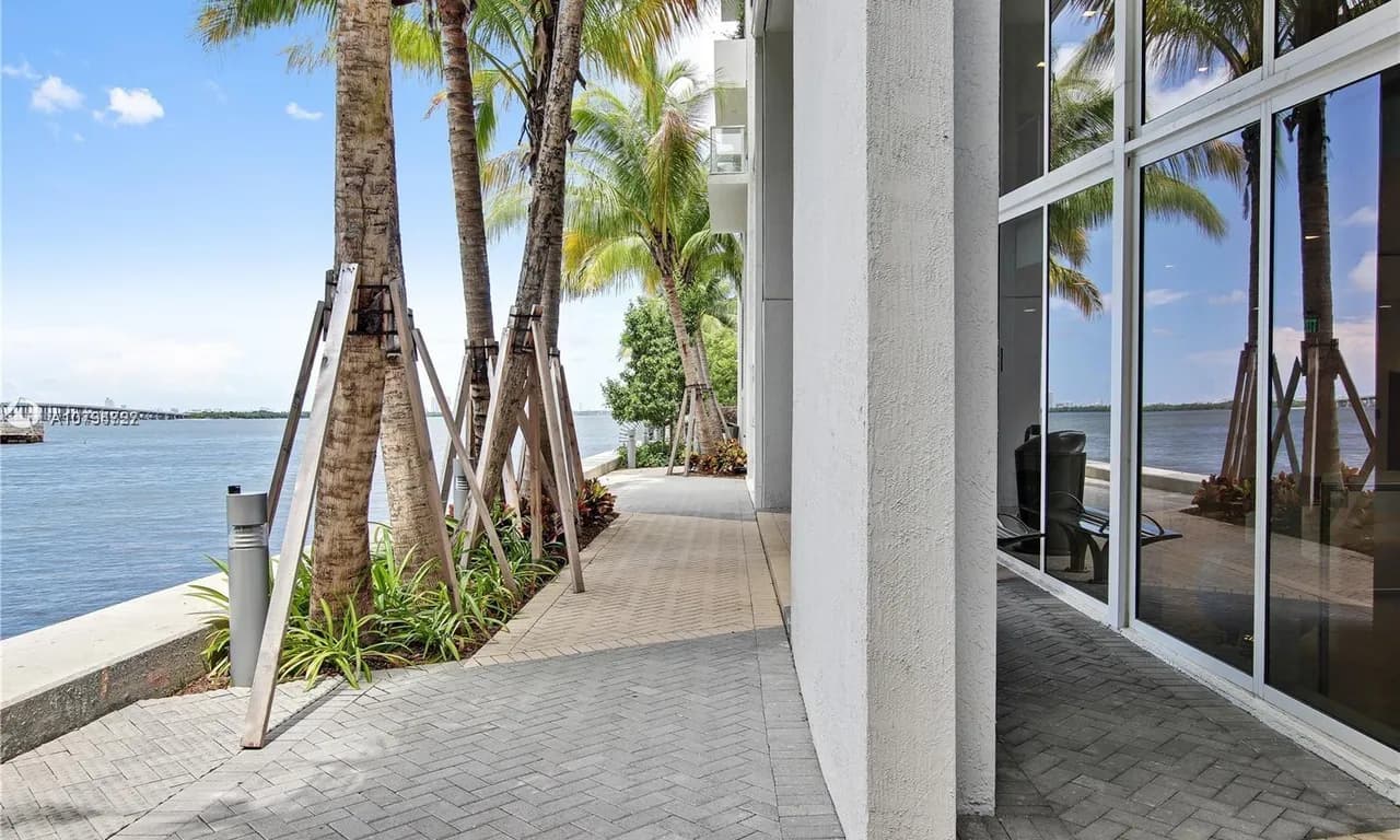 601 NE 27th St # 1202, Miami FL 33137